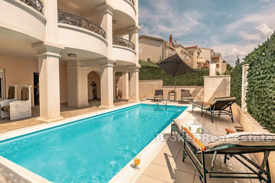 Unique villa with pool