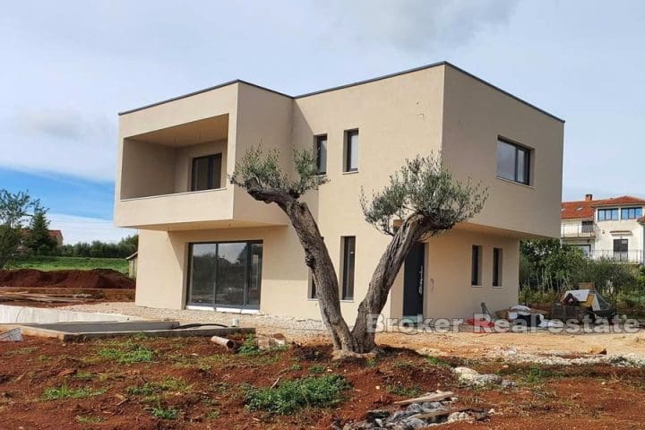 House with sea view