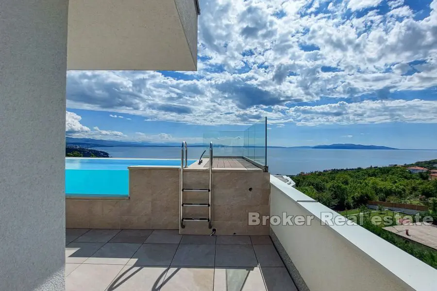 Villa de luxe avec piscine et vue mer