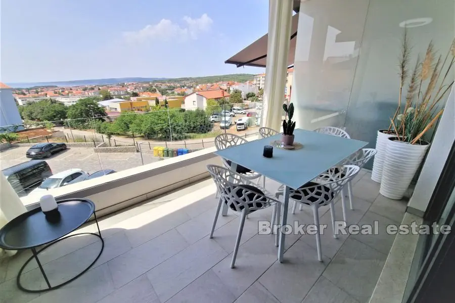 Luxuriöses Apartment mit Panoramablick auf das Meer