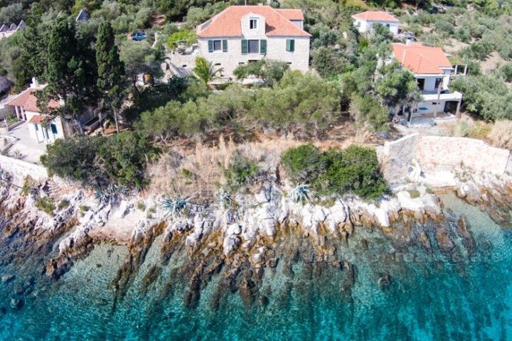 Stone villa, for sale