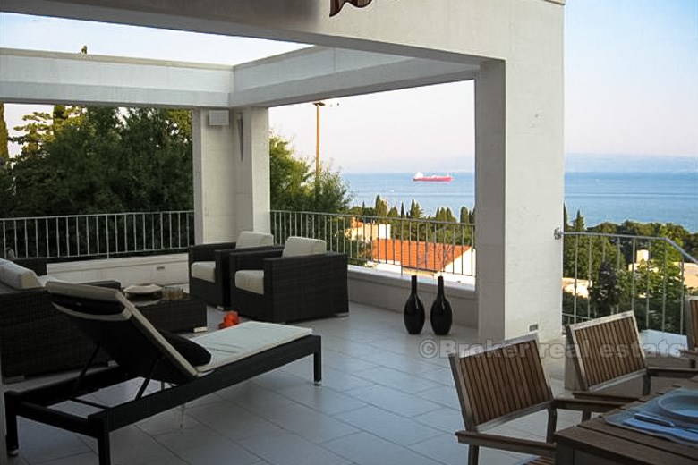 Modern villa with open sea view, for sale