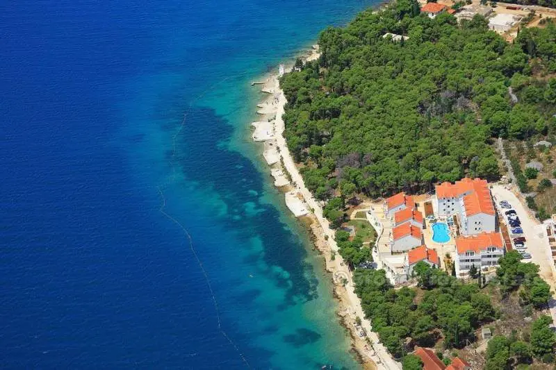 Chorvatsko nemovitost, ostrov Brač. Krásný byt u moře.