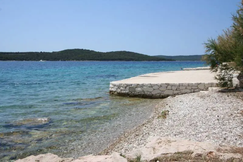 Chorvatsko nemovitost, ostrov Brač. Krásný byt u moře.