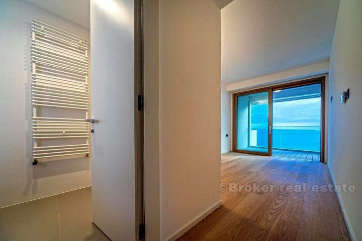 Luxury three bedroom apartment, for sale