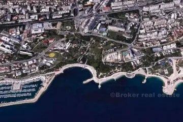 Building land with sea view, near beach, for sale