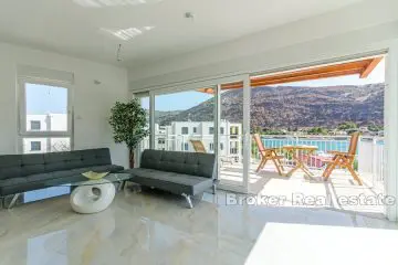 Two-room apartment located by the sea