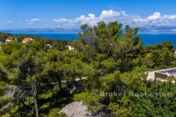 Building land with sea view for sale