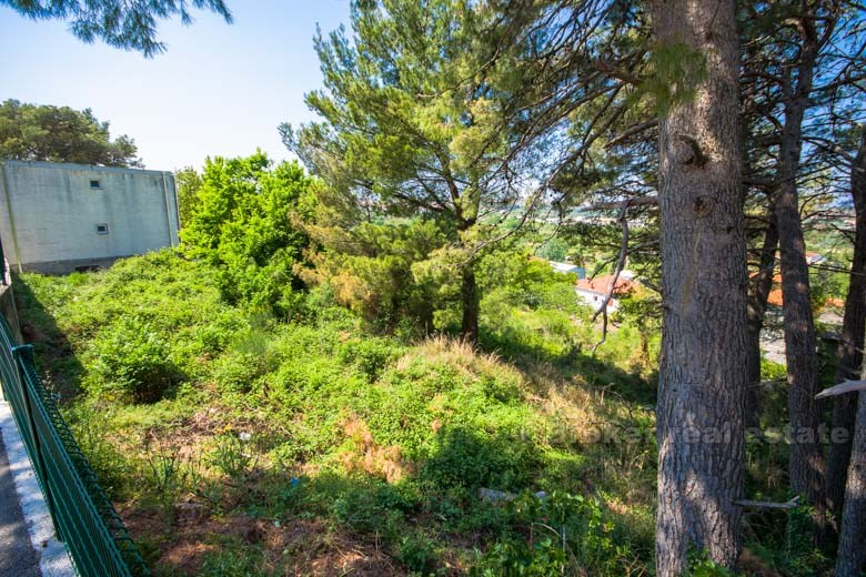 Building land of 1650 m2, on sale