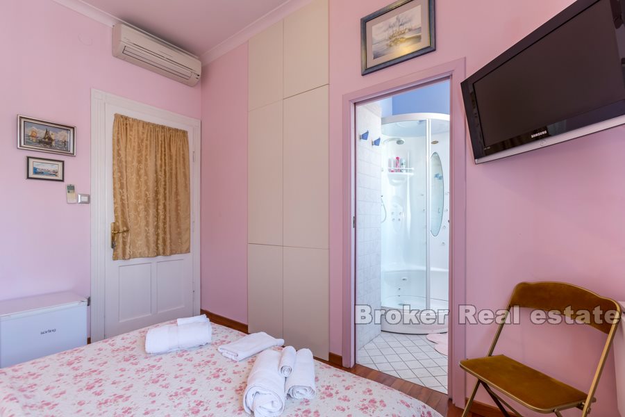 Lussuoso appartamento con 3 camere da letto vicino a Riva