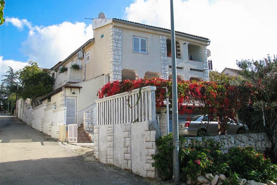 Detached house, by the sea, for sale