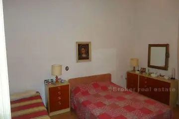 Three bedroom apartment in the city center
