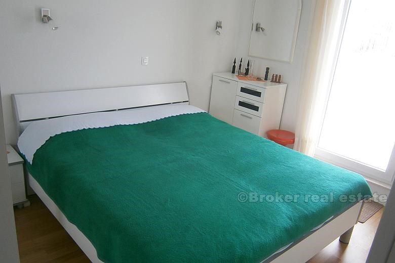 Una camera da letto, in vendita