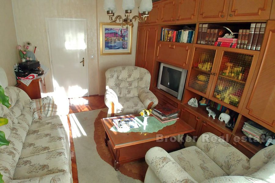 Sukoisan, Wohnung mit zwei Schlafzimmern zu verkaufen