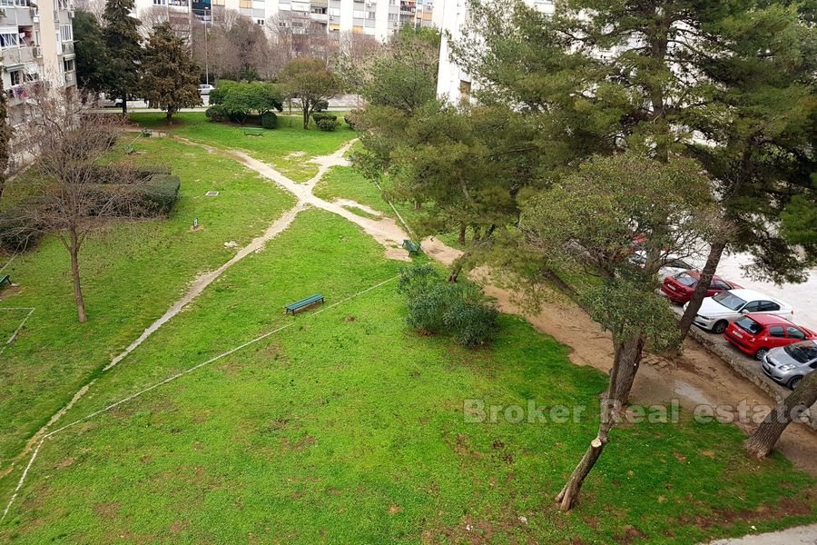 Bol, two bedroom apartment, for sale