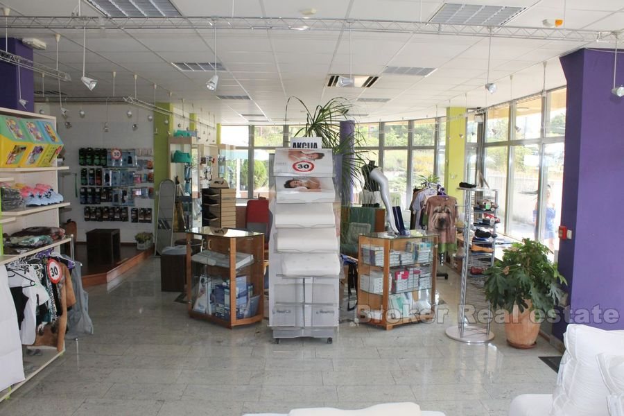 Split, Trstenik, espace d'exposition et de vente