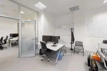 Mejasi, modern office space