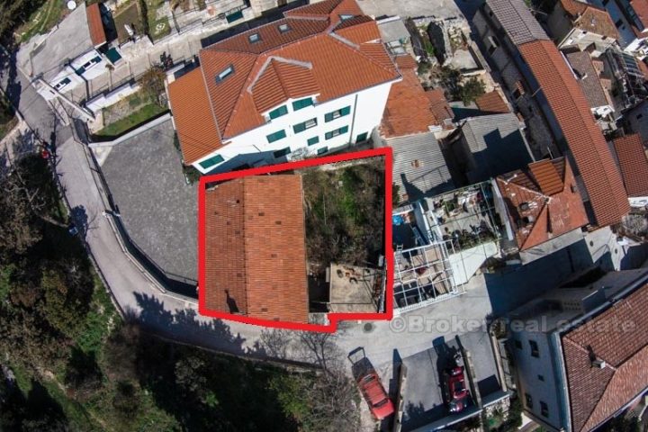 Land with building permission, for sale