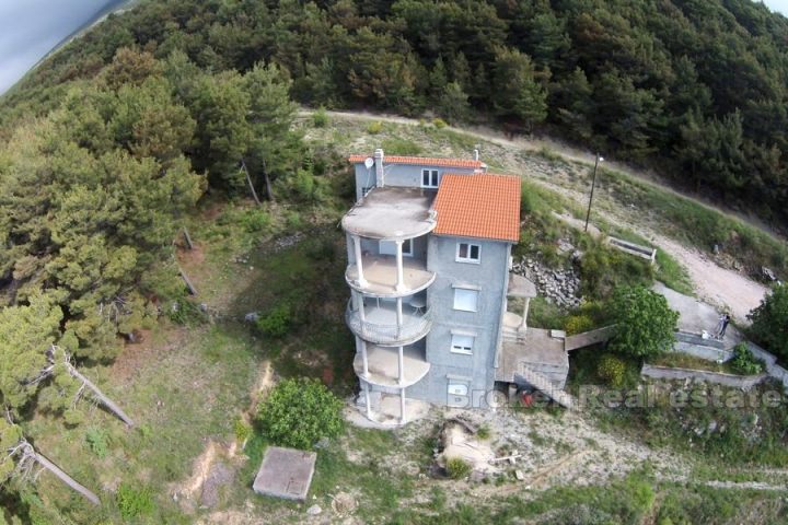 Detached house, for sale