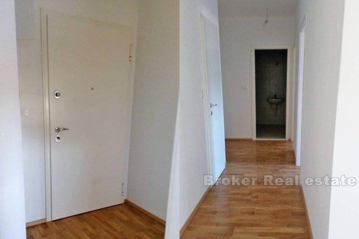 Kila, two bedroom apartment with garage, for sale