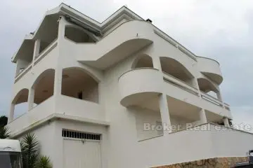 Beautiful house, for sale