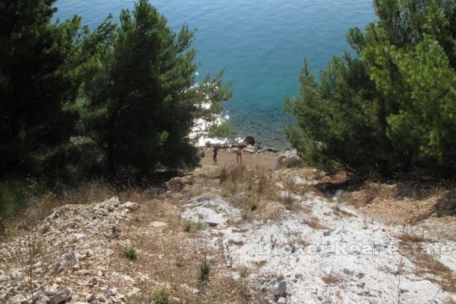 Building plot first row to the sea, for sale