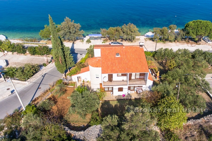 House by the sea, for sale