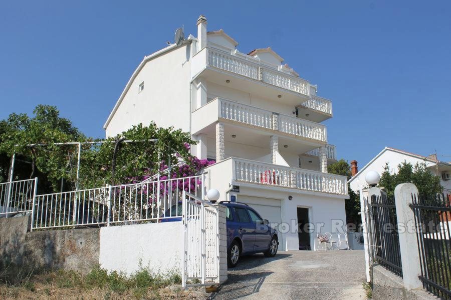 Detached house, with great sea view