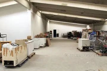Croatia real estate, Split area, 300 sqm warehouse, for sale