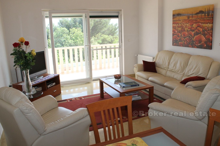 Comfortable three bedroom apartment, for sale