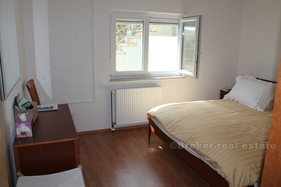 Comfortable three bedroom apartment, for sale