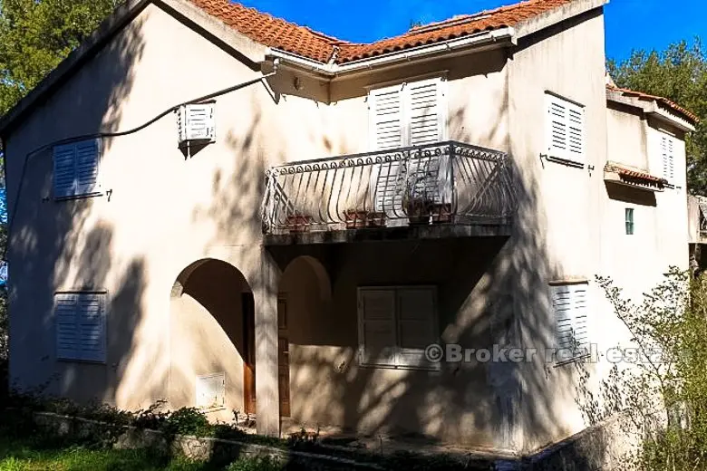 Dom wolnostojący na Ciovo, na sprzedaż