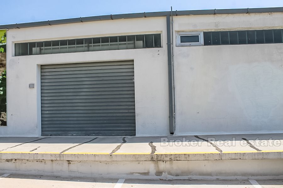 Business space near Split,  for lease