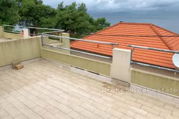 One bedroom apartment with sea view