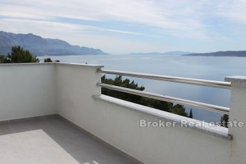 One bedroom apartment with open sea view
