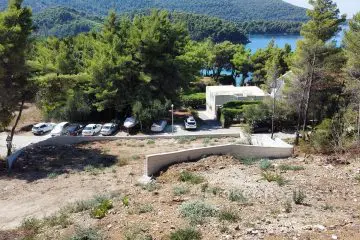 Terreno edificabile con vista aperta sul mare