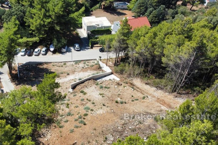 Terreno edificabile con vista aperta sul mare