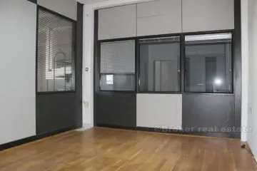 Furnished office space, for rent