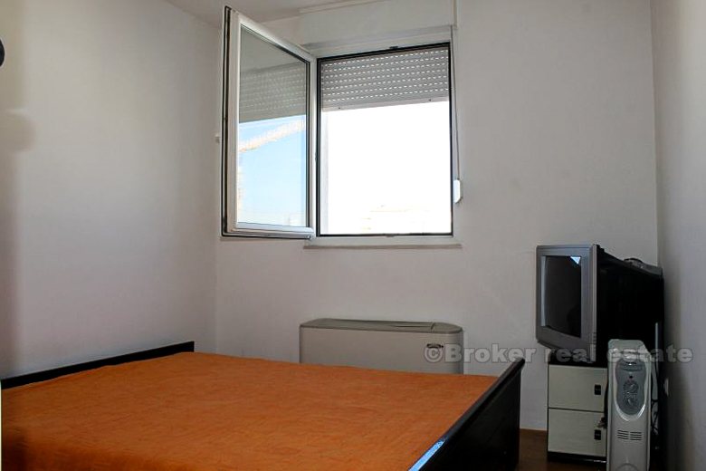 Three bedroom apartment (Pazdigrad), for rent