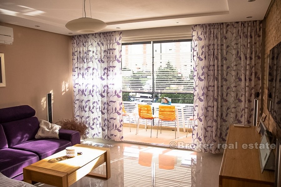 Renovated apartment, Trstenik, for sale