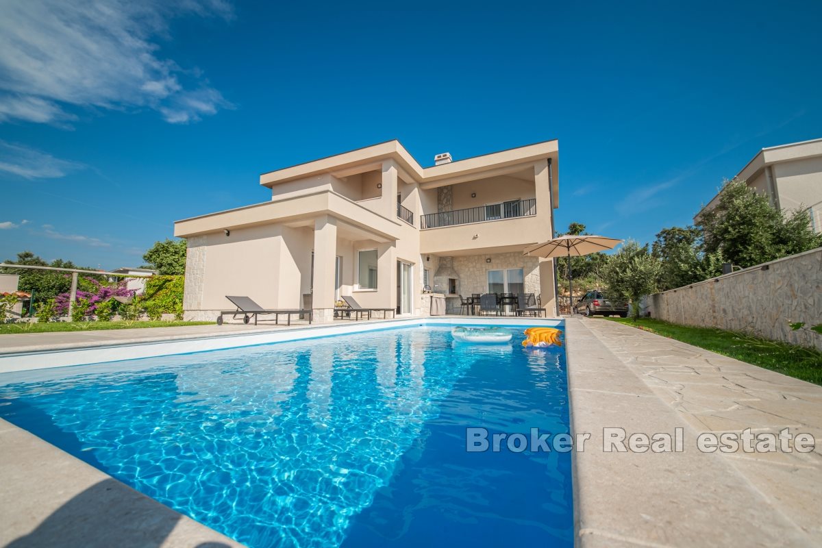 Newly built house with a sea view