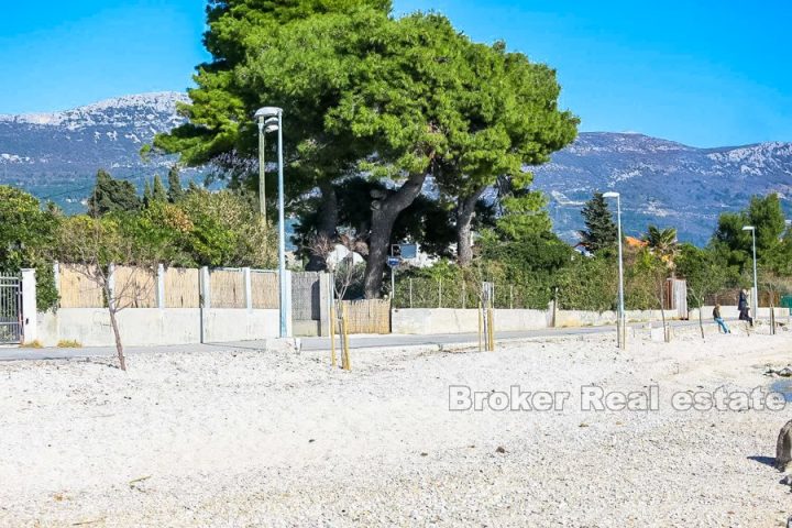 Building plot, seafront and beach