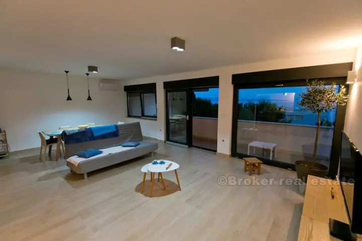 Meje, attractive apartment with sea view, for sale