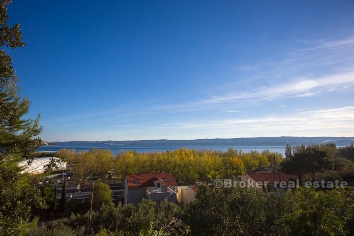 Building land with sea view, for sale