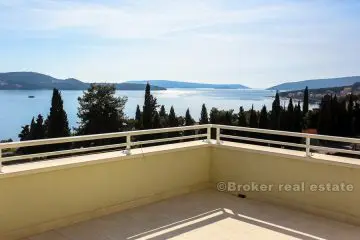 Penthouse on the Trogir Riviera, for sale