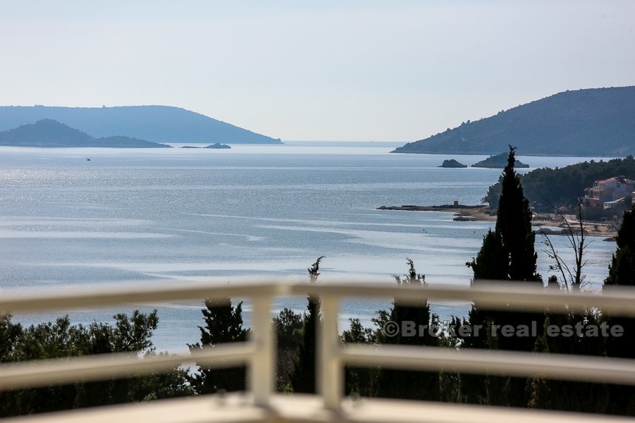 Penthouse on the Trogir Riviera, for sale