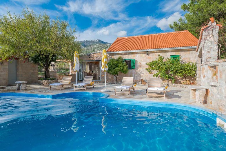 Magnifique villa dalmate, à vendre