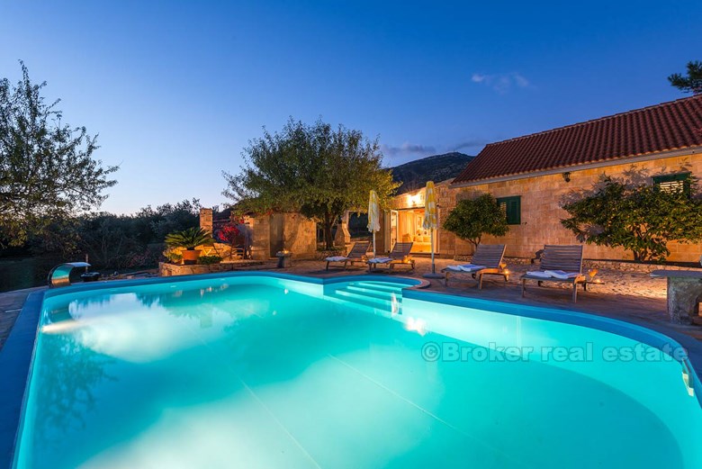 Magnificent Dalmatian villa, for sale