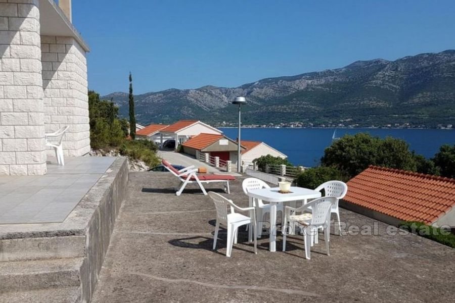 House with sea view, for sale