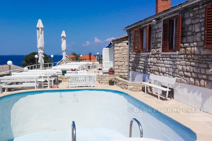 Stone house with sea view, for sale